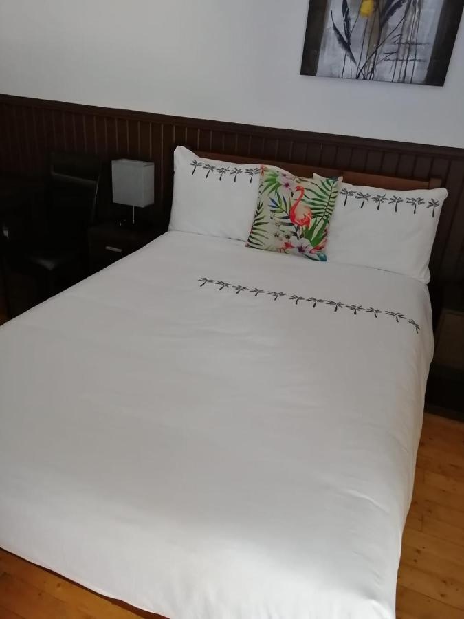 Hotel Fleurs Karaibes Saint-Alexandre-de-Kamouraska 外观 照片